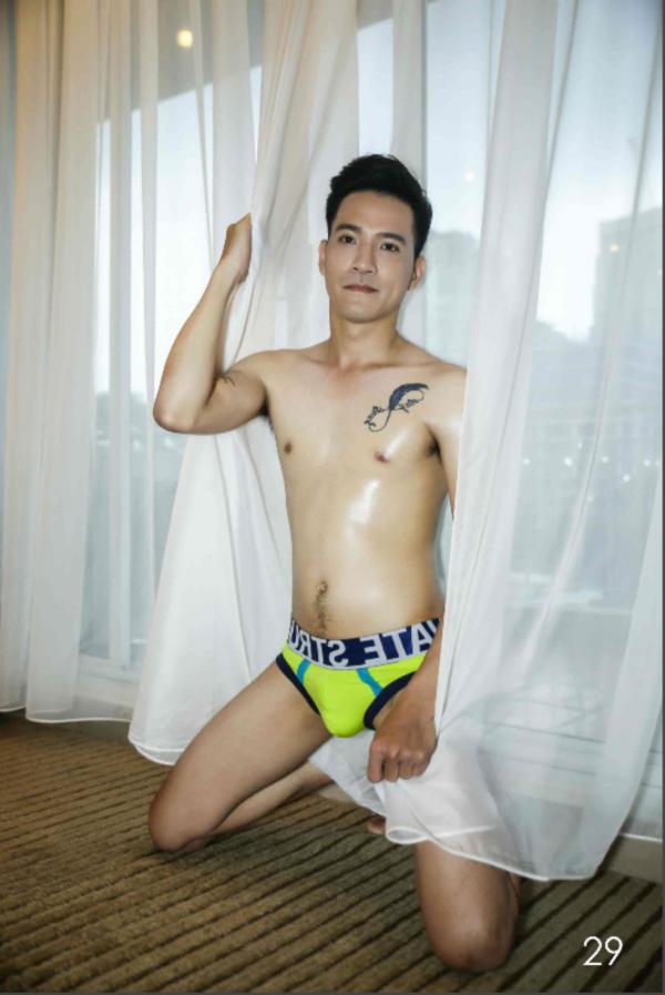 Style-Men-125---Leslie